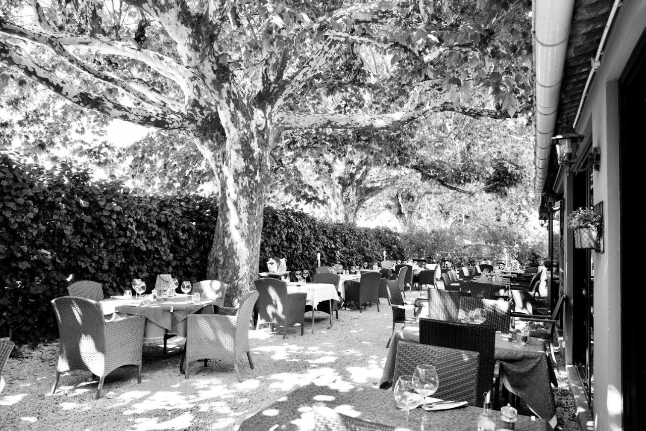 Le Bernon Hotel Connaux ภายนอก รูปภาพ